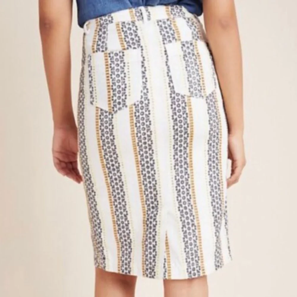 Anthropologie Quincy Embroidered Eyelet Button Fly Pencil Skirt 2 Spring Boho - Picture 2 of 10